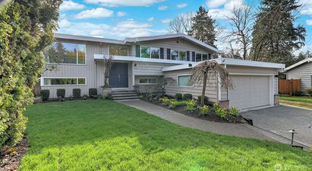 Photo of 11021 SE 10th St, Bellevue, WA 98004