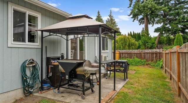 Photo of 312 Woodland Dr, Camano Island, WA 98282