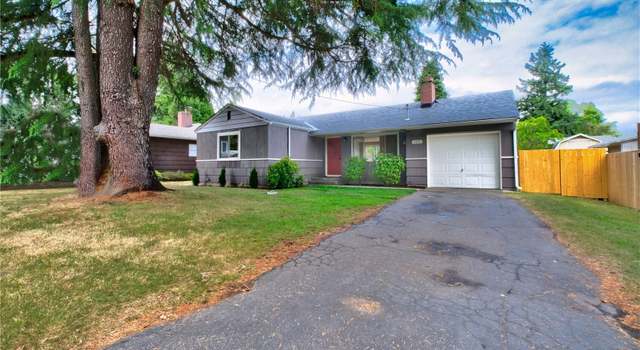 Photo of 15633 18th Ave SW, Burien, WA 98166