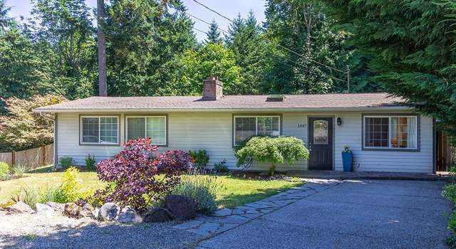 Photo of 1837 N 204th Pl, Shoreline, WA 98133