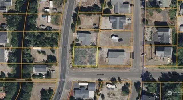 Photo of 1002 311th St, Ocean Park, WA 98640