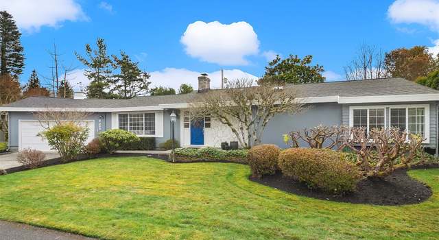 Photo of 8285 SE 34th St, Mercer Island, WA 98040