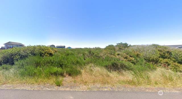 Photo of 1383 Sand Pebble Ave, Ocean Shores, WA 98569