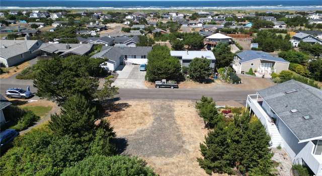 Photo of 34504 J Pl, Ocean Park, WA 98640
