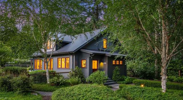 Photo of 10918 Sunrise Dr NE, Bainbridge Island, WA 98110