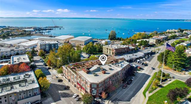 Photo of 1134 Finnegan Way #402, Bellingham, WA 98225