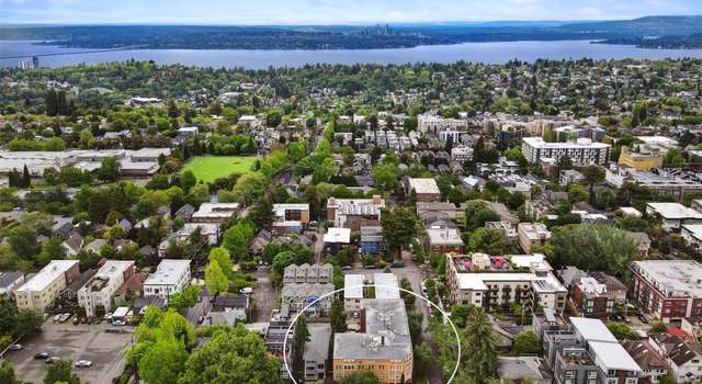 Photo of 200 17th Ave E #302, Seattle, WA 98112