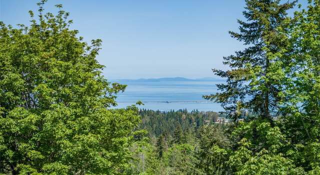 Photo of 1234 Harbor View Dr, Port Angeles, WA 98363