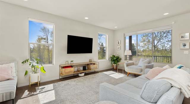 Photo of 9749 11th Ave SW, Seattle, WA 98106