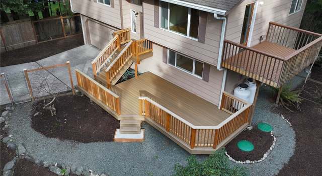 Photo of 3636 Gamble St, Clinton, WA 98236