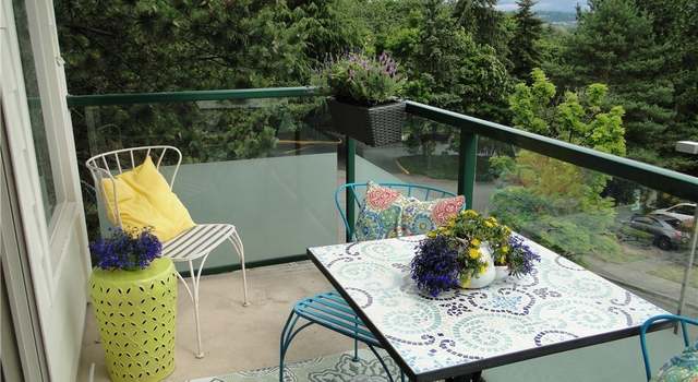 Photo of 15330 Sunwood Blvd Unit E301, Tukwila, WA 98188