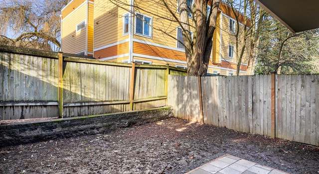 Photo of 9239 Woodlawn Ave N Unit A, Seattle, WA 98103