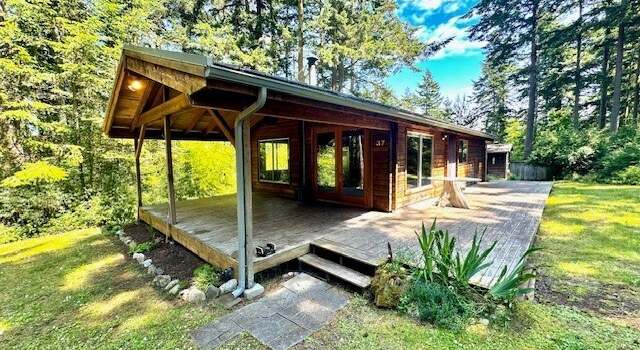 Photo of 37 Robin Ln, Lopez Island, WA 98261