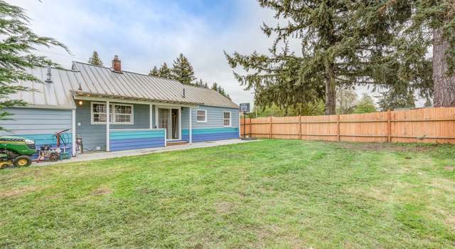 Photo of 301 S Section St, Burlington, WA 98233