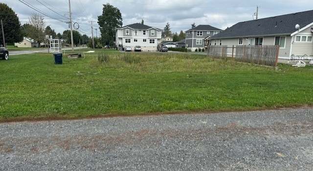 Photo of 1116 Sumas Ave, Sumas, WA 98295