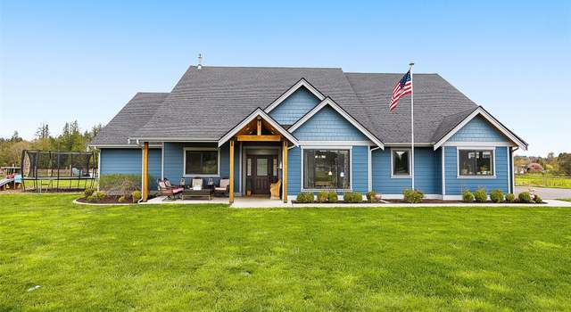 Photo of 611 300th St NE, Stanwood, WA 98292