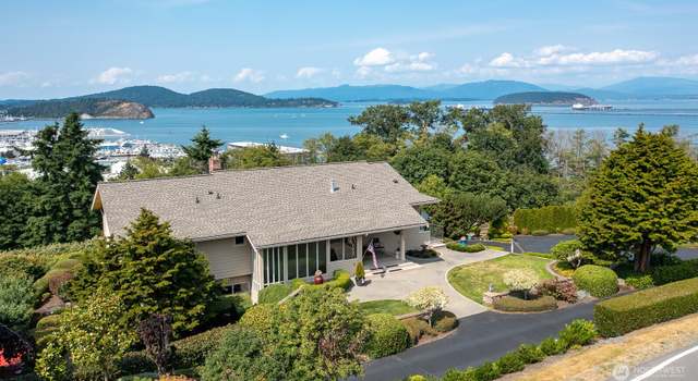 Photo of 410 38th St, Anacortes, WA 98221