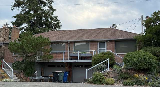 Photo of 3612 Beach Dr SW, Seattle, WA 98116
