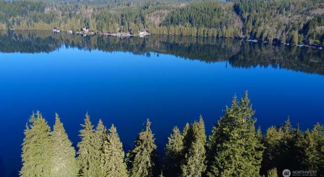 Photo of 34750 S Shore Dr, Mount Vernon, WA 98274
