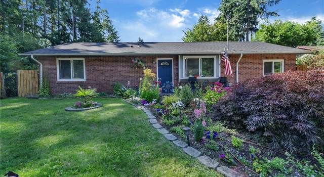 Photo of 52 E Moore St, Port Hadlock, WA 98339