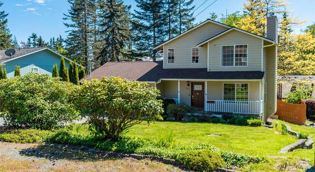 Photo of 1242 Rickover Dr, Coupeville, WA 98239