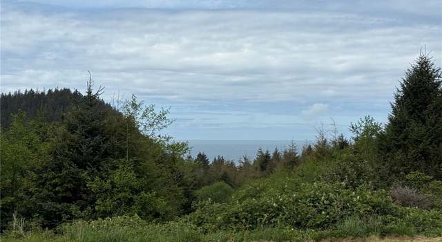 Photo of 34 Discovery Ct, Ilwaco, WA 98624