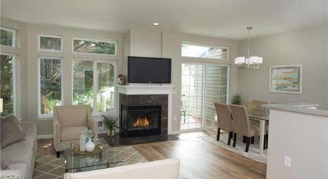 Photo of 12438 NE 7th Pl, Bellevue, WA 98005