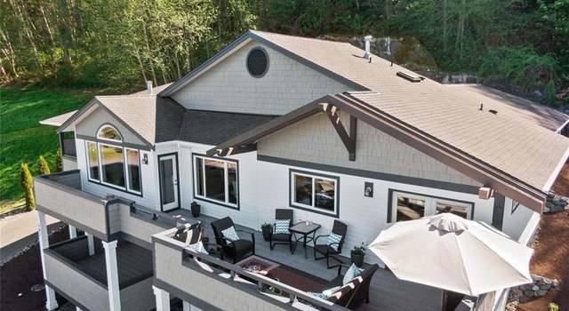 Photo of 407 Vanderlin Dr, Camano Island, WA 98282