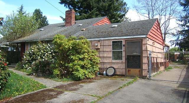 Photo of 15610 11th Ave SW, Burien, WA 98166