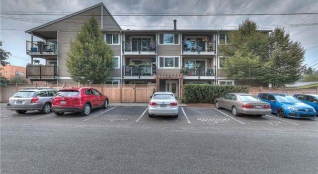 Photo of 939 N 101st St #205, Seattle, WA 98133