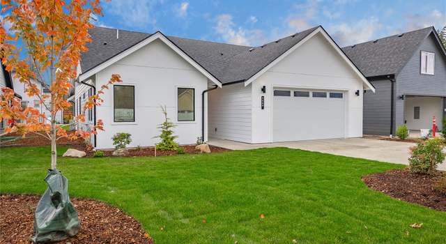 Photo of 2889 Hazelwood Dr, Blaine, WA 98230