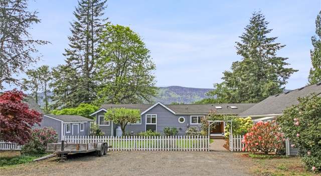 Photo of 47 W Sunny Sands Rd, Cathlamet, WA 98612