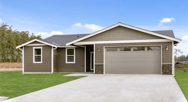 Photo of 961 NW Shire St, Oak Harbor, WA 98277