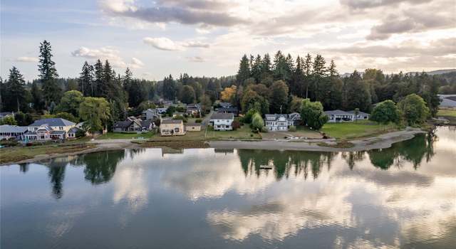 Photo of 4412 Dyes Inlet Rd NW, Bremerton, WA 98312