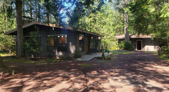 Photo of 440 Trailwood Dr, Brinnon, WA 98320