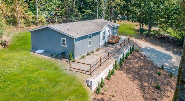Photo of 371 E Panorama Dr, Shelton, WA 98584