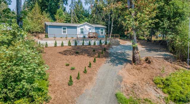 Photo of 371 E Panorama Dr, Shelton, WA 98584