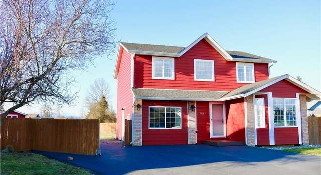 Photo of 2015 105th St E, Tacoma, WA 98445