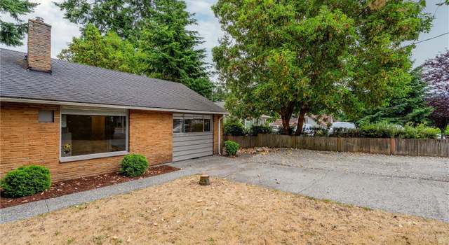 Photo of 20318 19th Ave NE, Shoreline, WA 98155