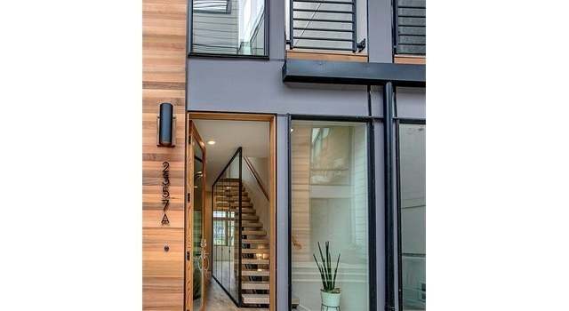 Photo of 2357 A Yale Ave E, Seattle, WA 98102