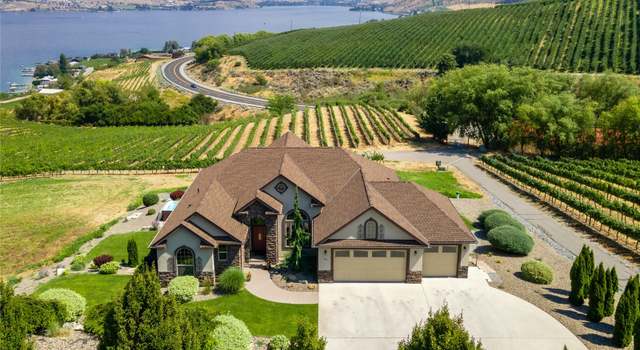 Photo of 141 Clos Chevalle Rd, Chelan, WA 98816
