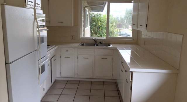 Photo of 2007 168th Ave NE, Bellevue, WA 98008