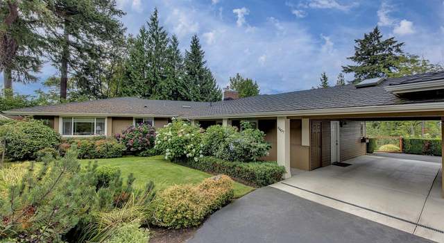 Photo of 8407 SE 47th St, Mercer Island, WA 98040