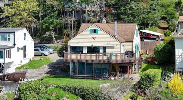 Photo of 2519 E Phinney Bay Pl, Bremerton, WA 98312