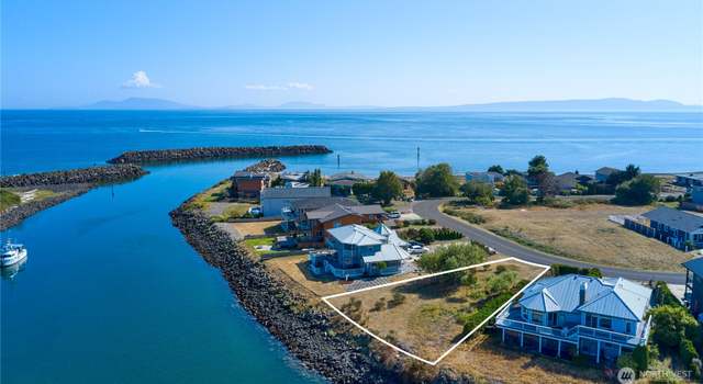 Photo of 46 Harbor Seal Dr, Point Roberts, WA 98281