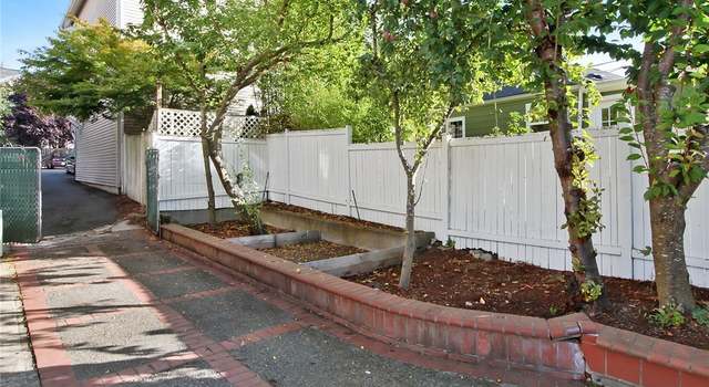 Photo of 535 N 103rd St Unit E, Seattle, WA 98133