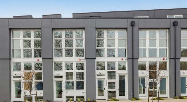 Photo of 2227 25th Ave S, Seattle, WA 98144