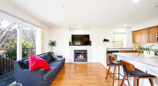 Photo of 10711 Greenwood Ave N Unit C, Seattle, WA 98133