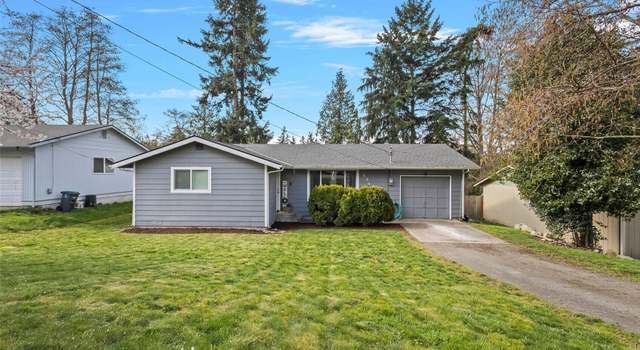 Photo of 4349 Rhododendron Dr, Oak Harbor, WA 98277