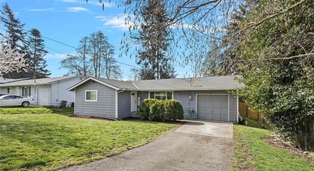 Photo of 4349 Rhododendron Dr, Oak Harbor, WA 98277